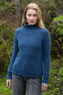 Fisherman out of Ireland Merino Wool Knitted Ladies Sweater Blue Mist SG433V- La Vie en Rose Damesmode