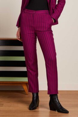 King Louie Ann Pants Metro Stripe Wild Fuchsia - La Vie en Rose Damesmode