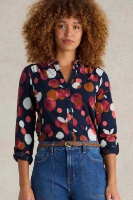 White Stuff Annie Jersey Shirt Plum Print - La Vie en Rose Damesmode