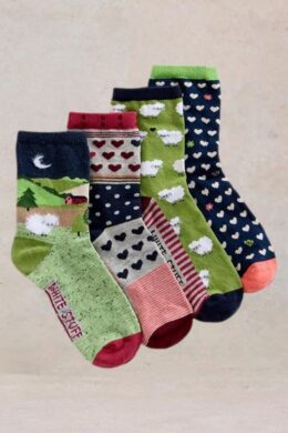 White Stuff Counting Sheep Socks Giftbox (1)